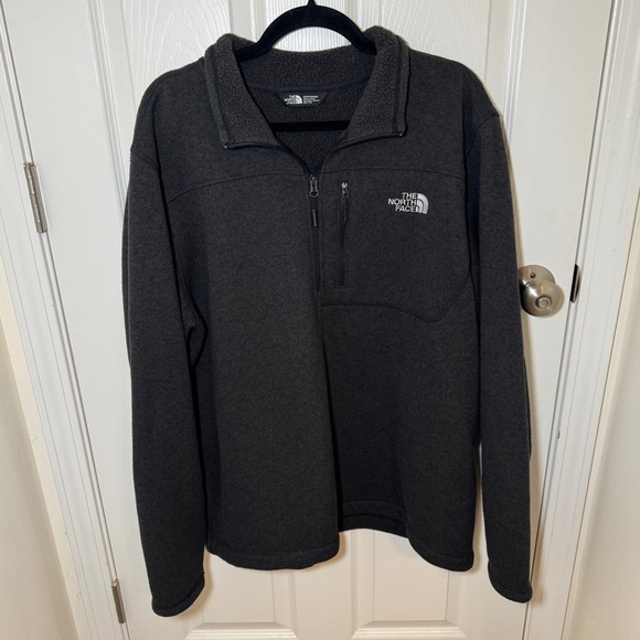 Charcoal half zip sweater pullover from The North Face